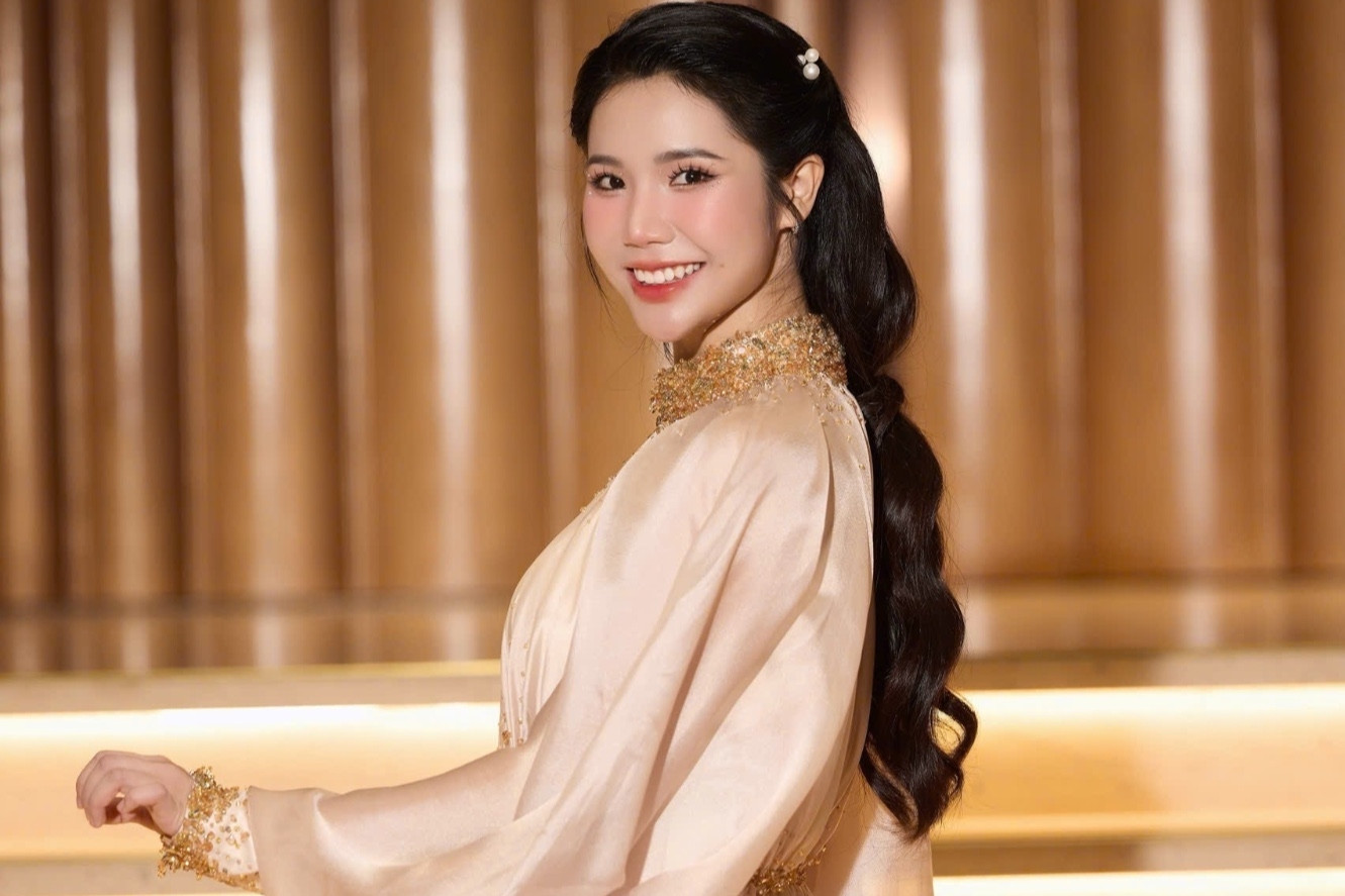 Bật mí về cô học trò 21 tuổi của NSƯT Lan Anh vừa giành giải nhất