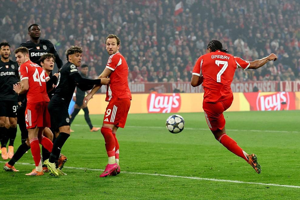 editorial_uefa_com fc_bayern_munchen_v_sporting_clube_de_portugal_ _uefa_champions_league_2025_26_league_phase_md6 (6).jpg