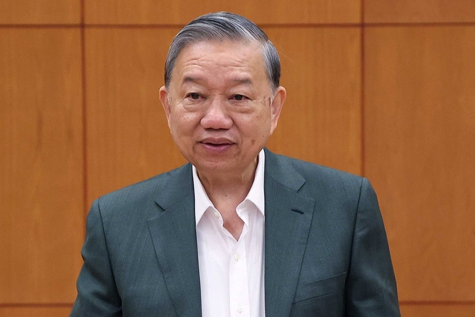 Hoàn thiện công việc liên quan công tác nhân sự trình Hội nghị Trung ương 15