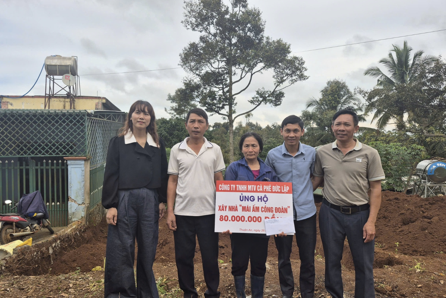 Khởi công xây nhà ‘Mái ấm Công đoàn’ hỗ trợ đoàn viên có hoàn cảnh khó khăn