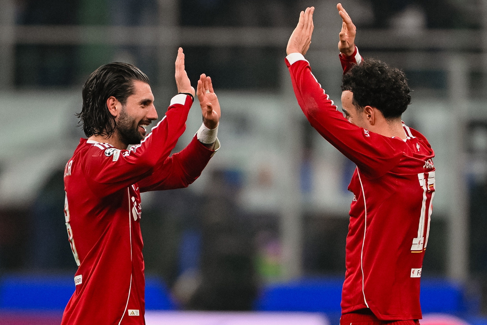 Liverpool thắng tranh cãi Inter: VAR xoa dịu Arne Slot