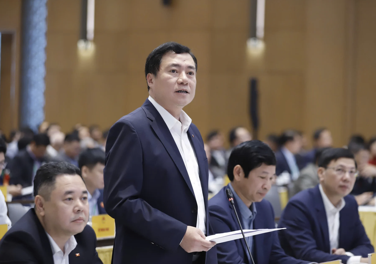 nguyen sinh nhat tan