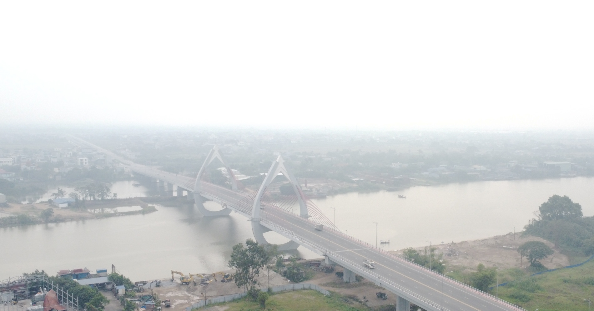 Ninh Bình ô nhiễm đứng thứ 2 cả nước trong ngày: Lớp mù dày đặc bao phủ