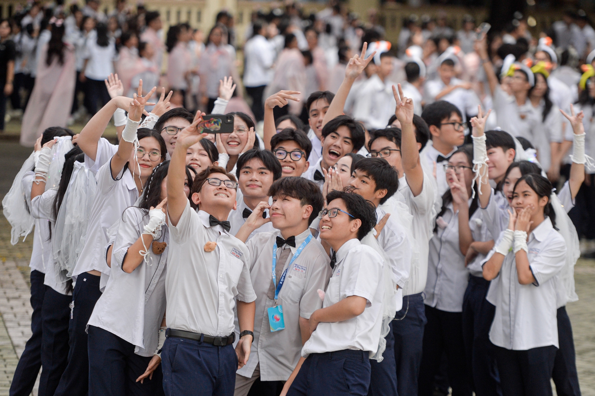 Quốc hội đồng ý bỏ bằng tốt nghiệp THCS, hiệu trưởng cấp bằng tốt nghiệp THPT