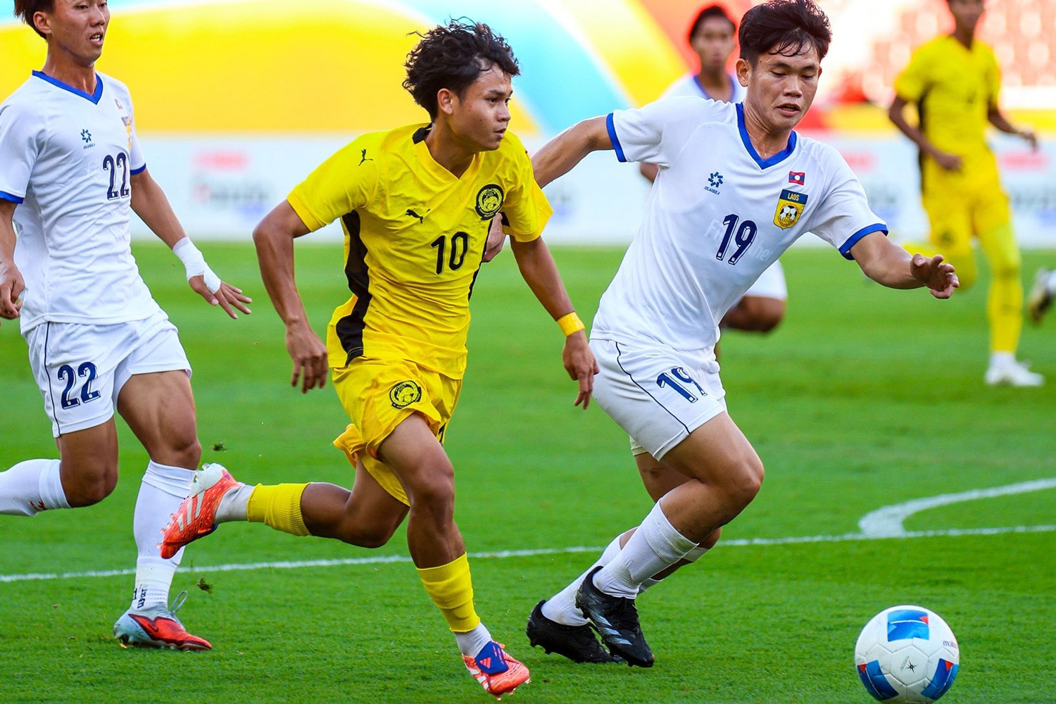 Sao U22 Malaysia tuyên bố thắng U22 Việt Nam