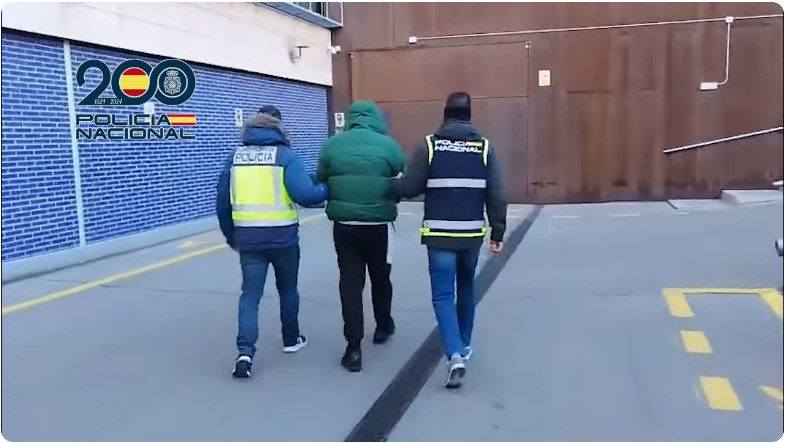 Screenshot_10 12 2025_162715_www.youtube.com.jpeg