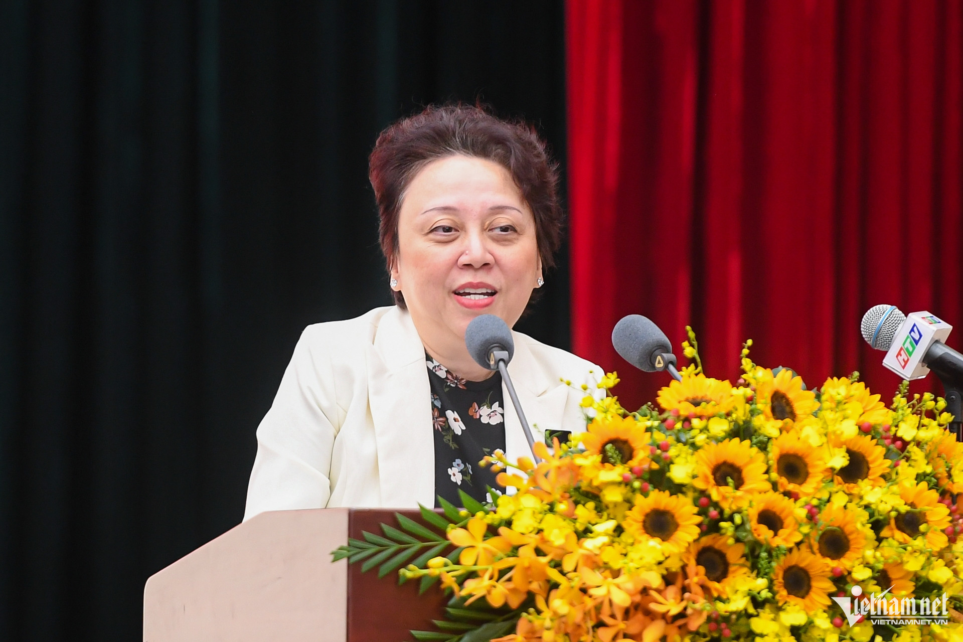 W-Phạm Khánh Phong Lan GD Sở ATTP.jpg