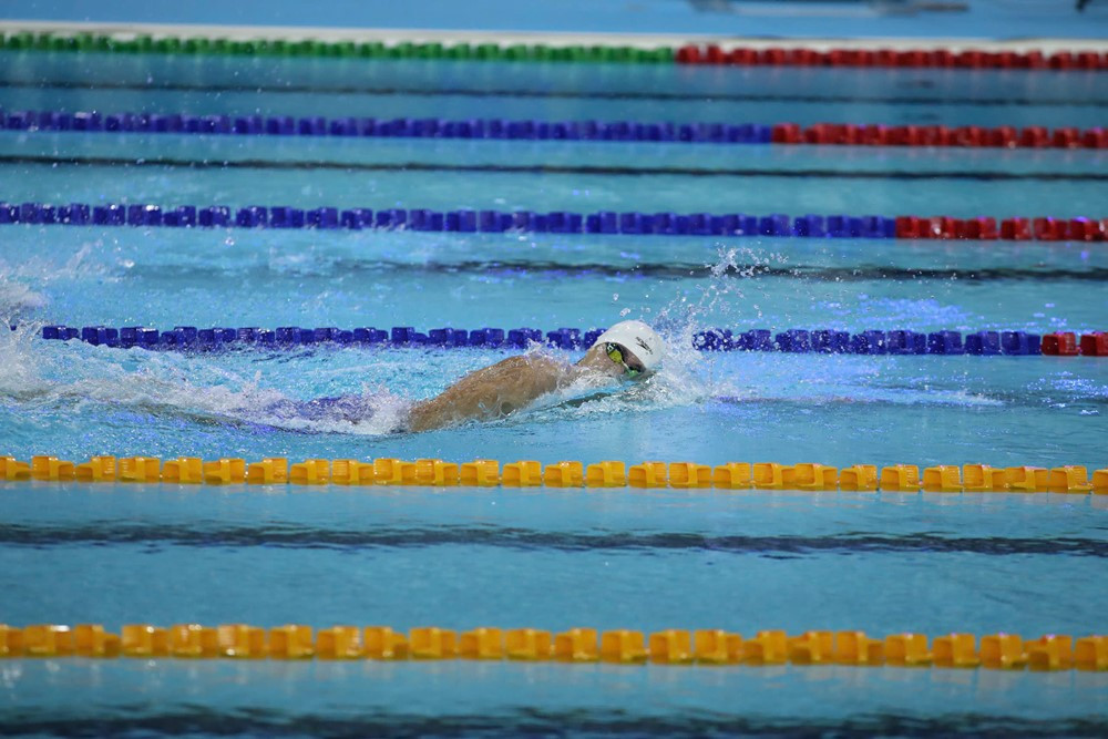 boi 4x200m tu do nam 5.jpg