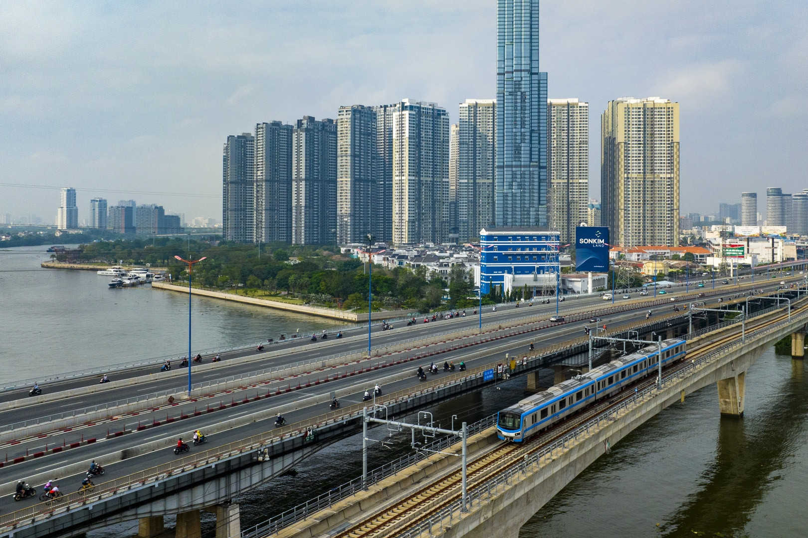 Cơ chế TOD và khu thương mại tự do là 2 'mũi khoan' dứt điểm nghẽn cho TPHCM