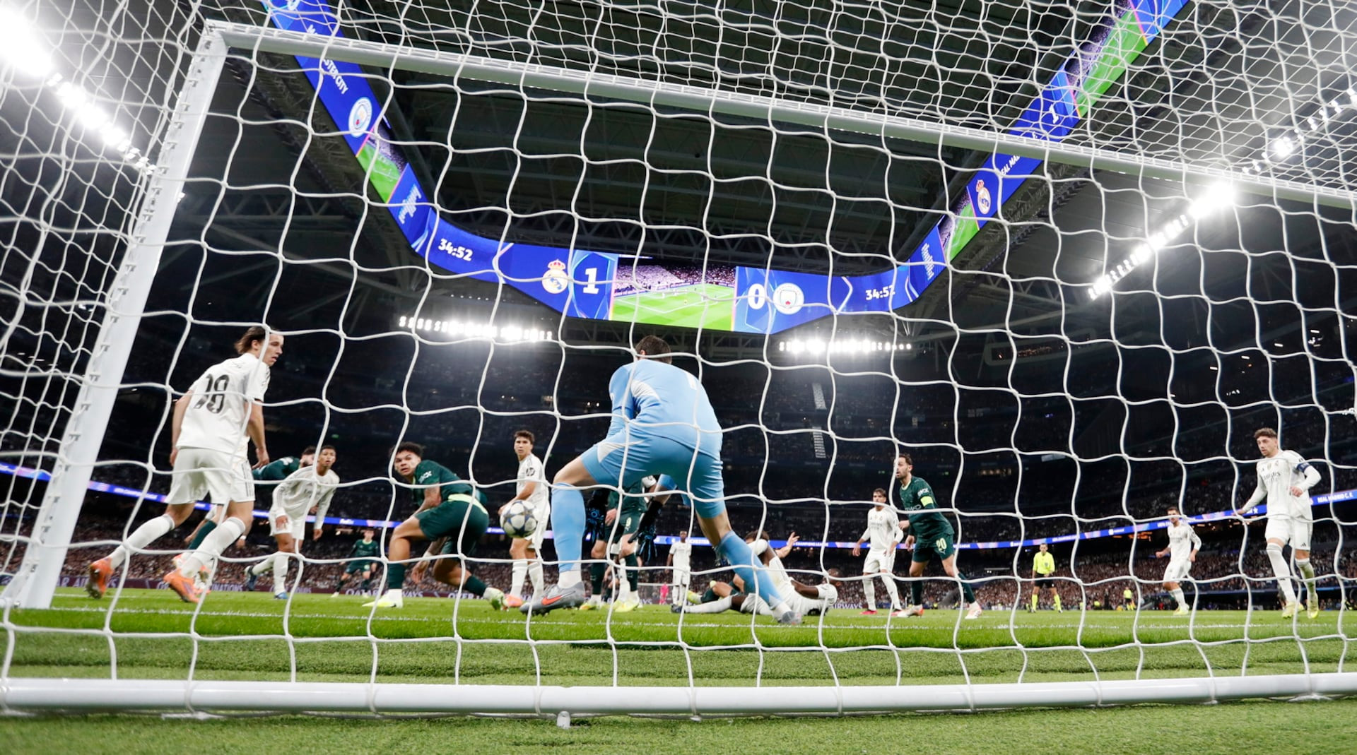 Courtois Real Madrid Man City.jpg