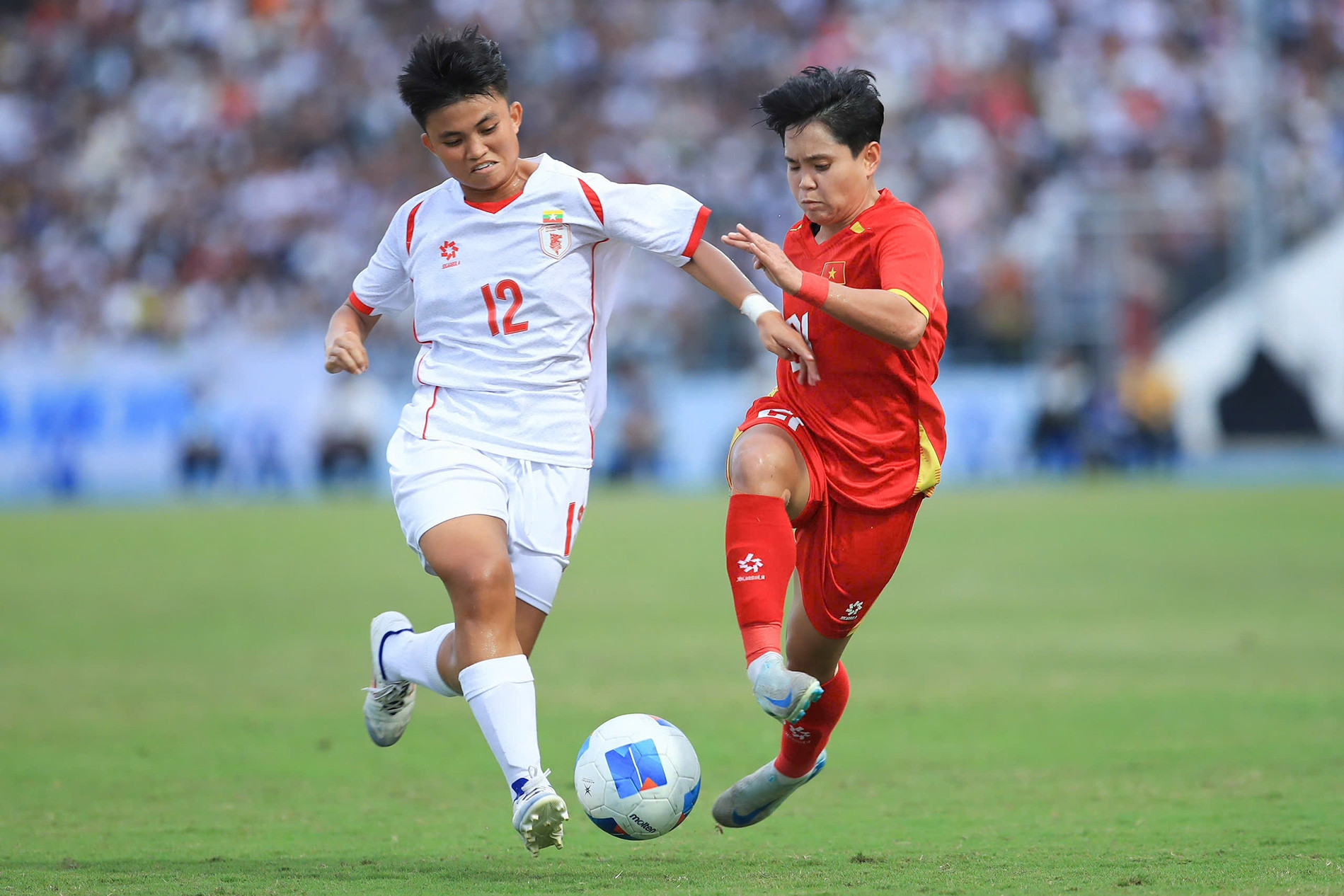 HLV Mai Đức Chung: Tuyển nữ Việt Nam bảo vệ thành công HCV SEA Games