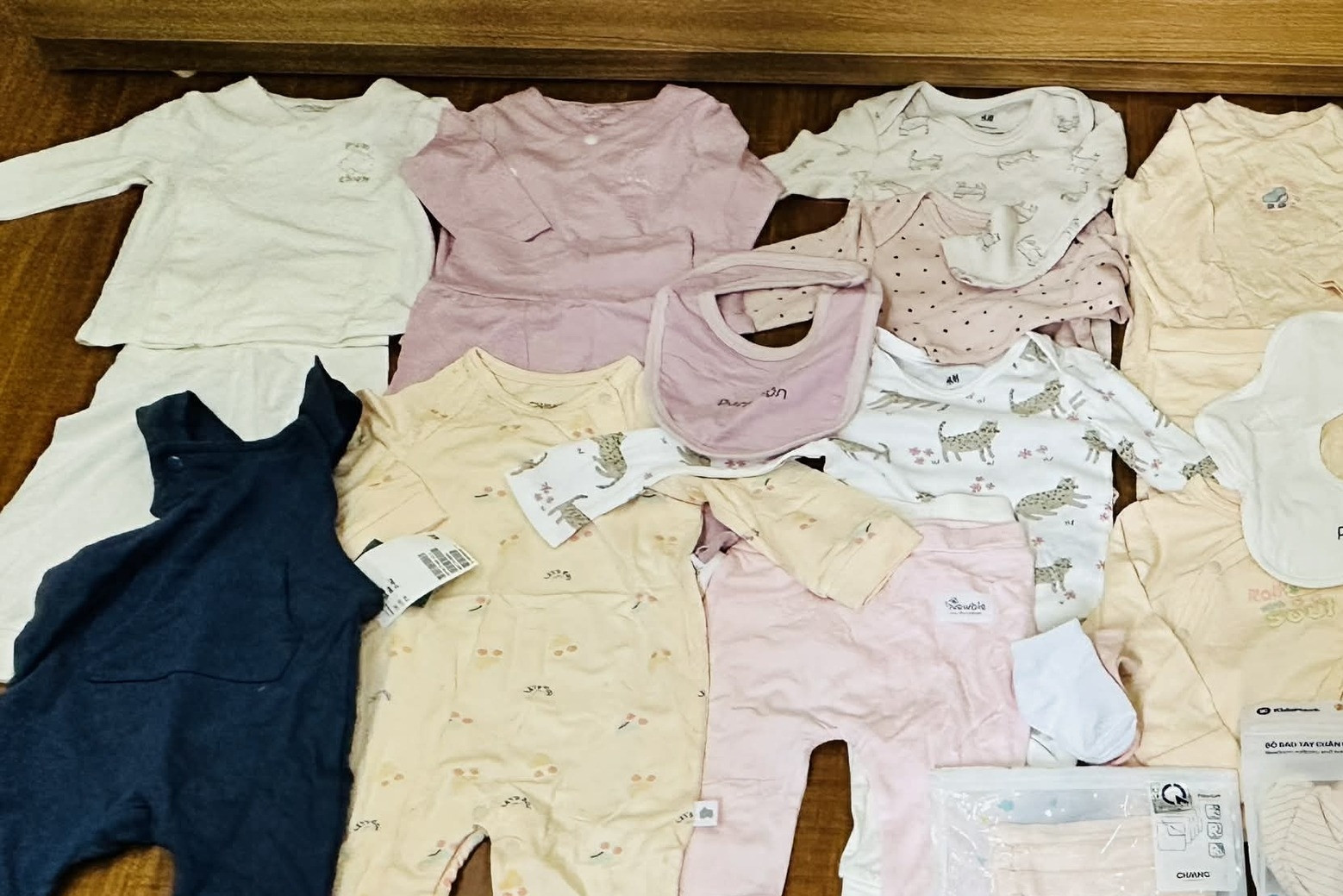 Người phụ nữ cạch mặt bạn vì làm từ thiện 'chỉ nhận tiền không nhận hiện vật'