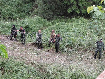 Thái Lan - Campuchia tiếp tục pháo kích, xác nhận số lượng binh sĩ thiệt mạng