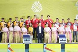 Viet Nam boi 4x200 HCV.jpg