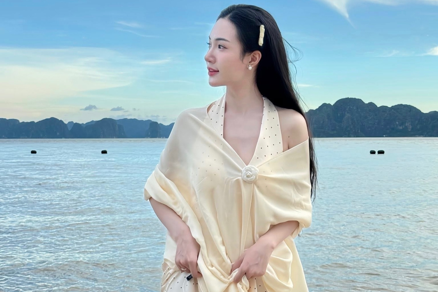 'Vợ màn ảnh' kém diễn viên Mạnh Trường 16 tuổi quê ở Bắc Ninh là ai?