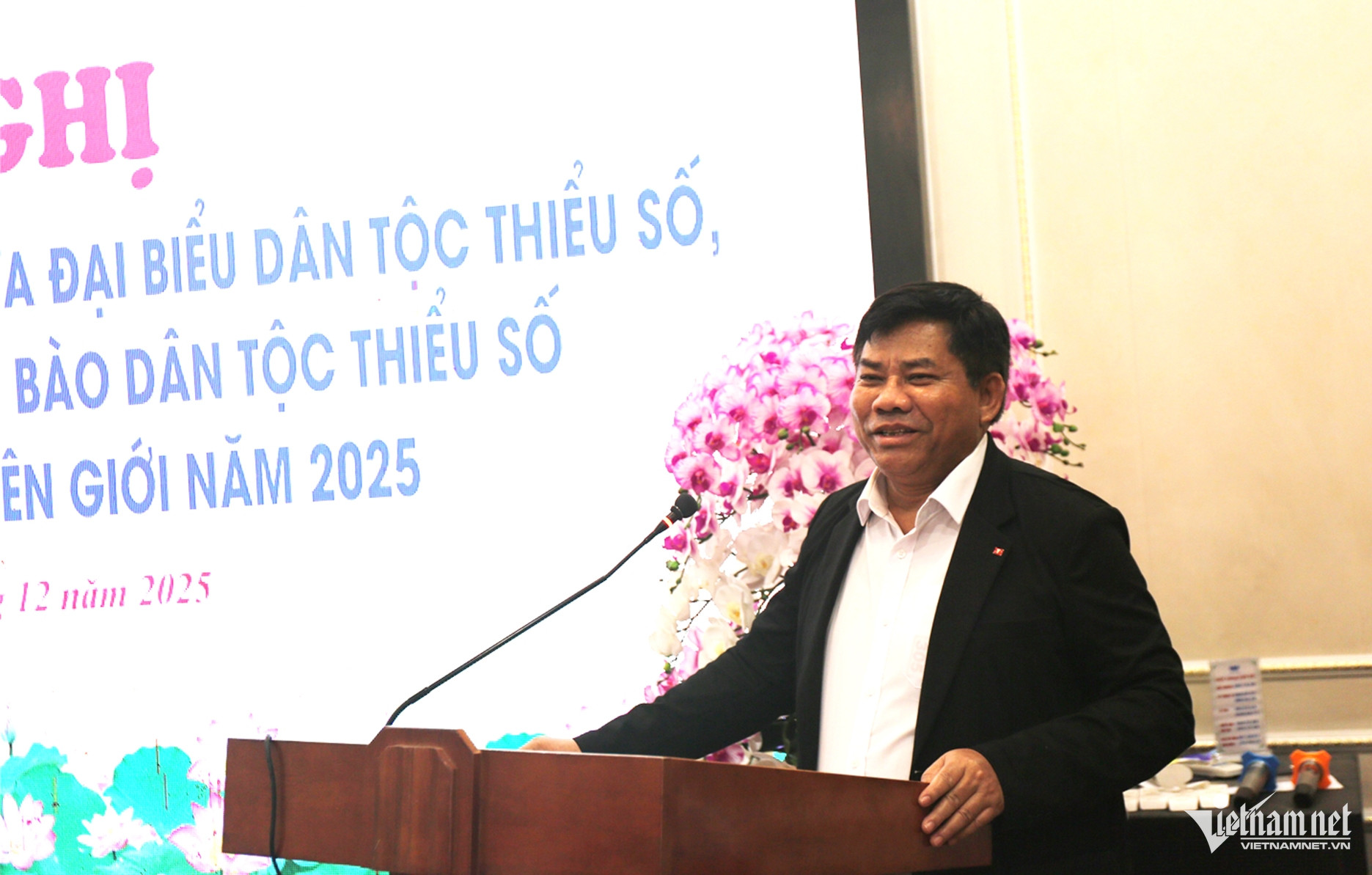 W-TT Y THông   2.jpg