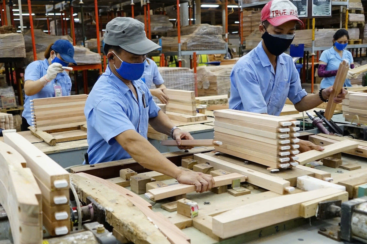 Doanh nghiệp gỗ lúng túng khi doanh thu đạt ngàn tỷ, đổ tiền vào chuyển đổi số