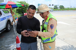 doi 3 cuc csgt 4 copy.jpg