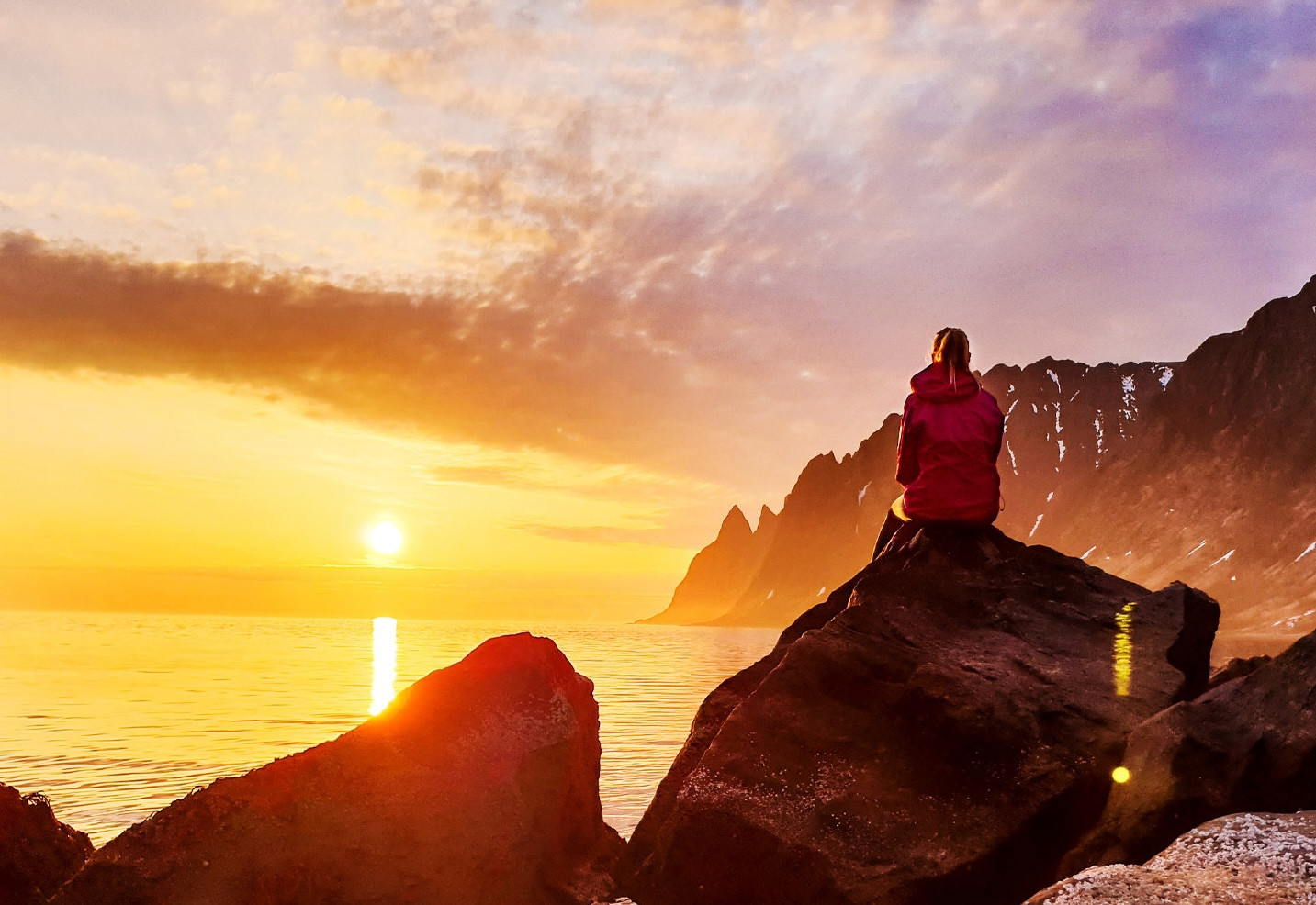 Quốc gia nào nhìn thấy mặt trời vào lúc nửa đêm?