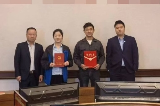 Ông chủ chi hơn 37 tỷ đồng mua 18 căn hộ tặng nhân viên chỉ với 1 yêu cầu