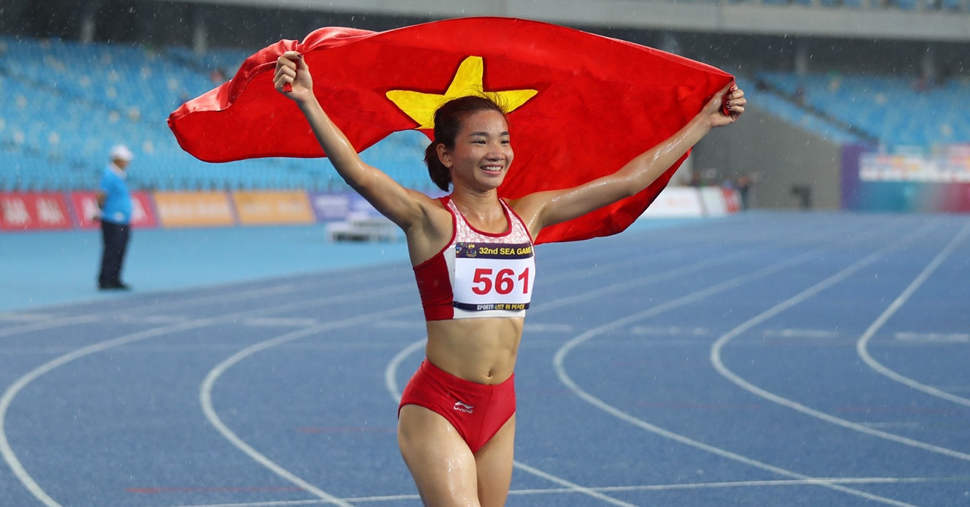 SEA Games ngày 13/12: Nguyễn Thị Oanh xuất trận...