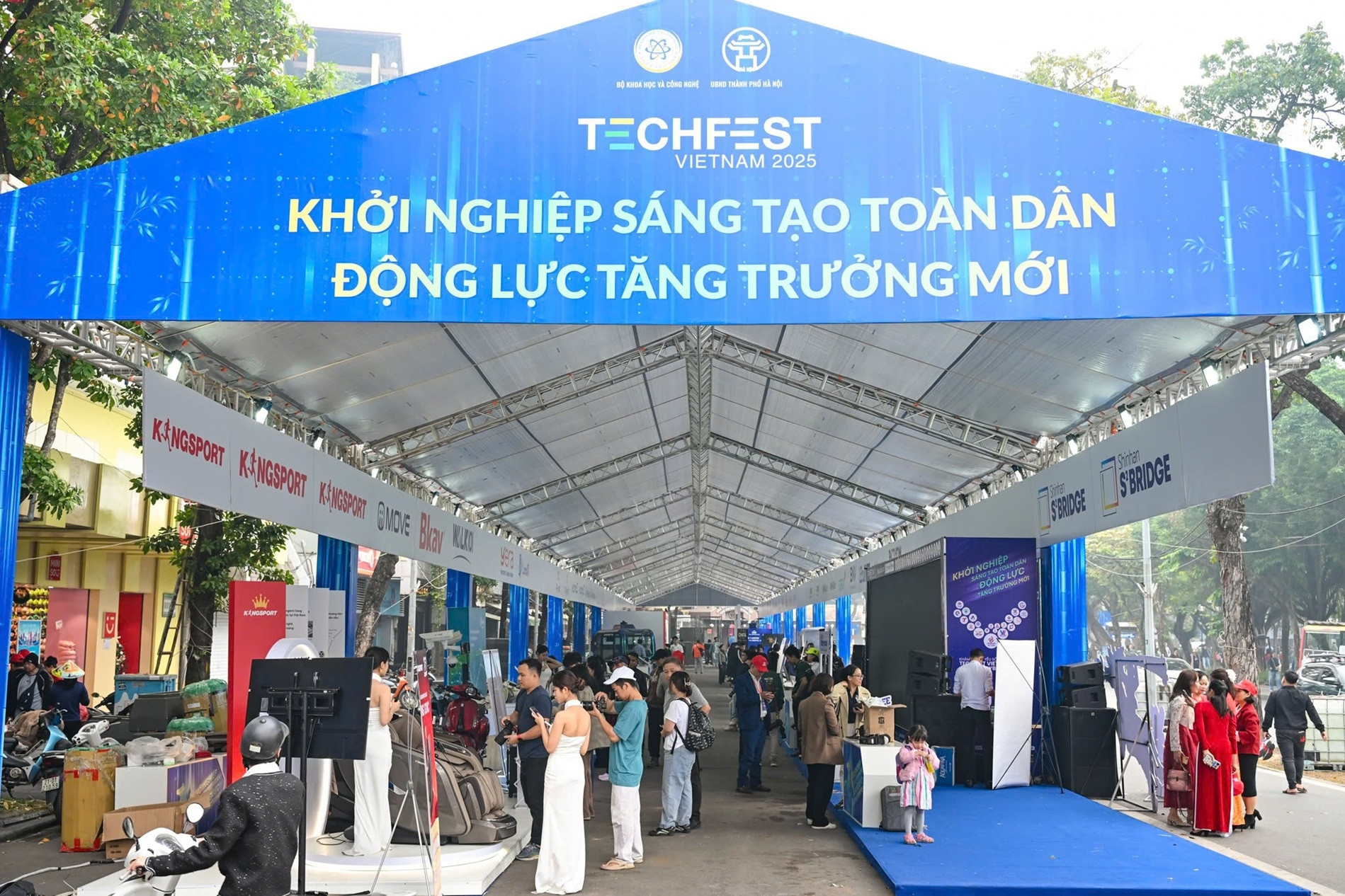 20 năm nữa, sẽ không còn câu hỏi 'làm thế nào Việt Nam thu hút vốn FDI'