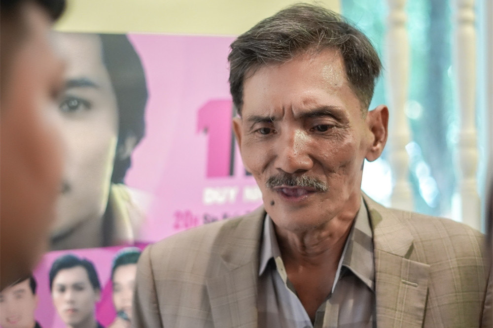 batch lam01525 1390.jpg