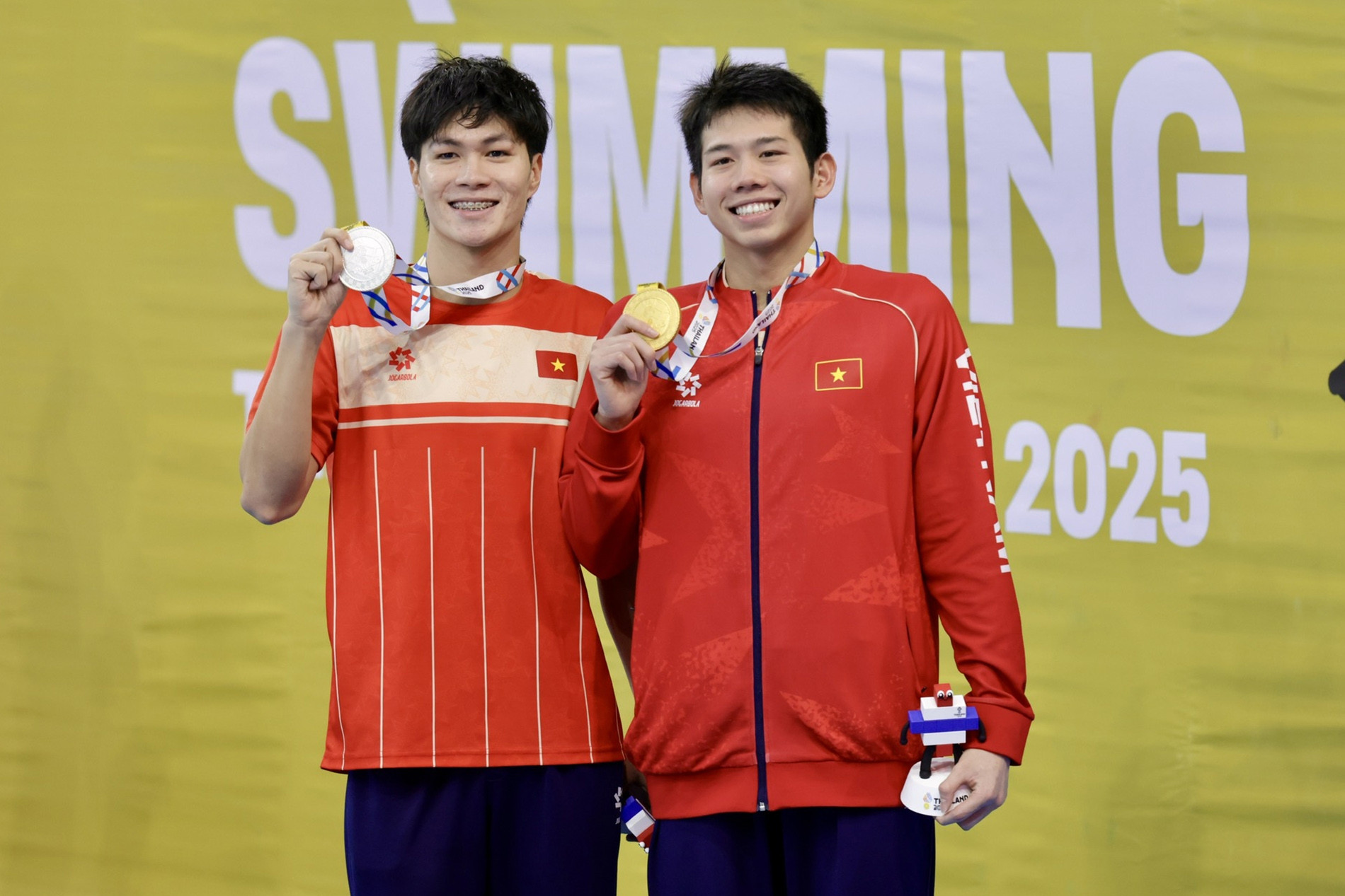 Em trai Ánh Viên phá kỷ lục SEA Games, viết tiếp di sản vàng của gia đình