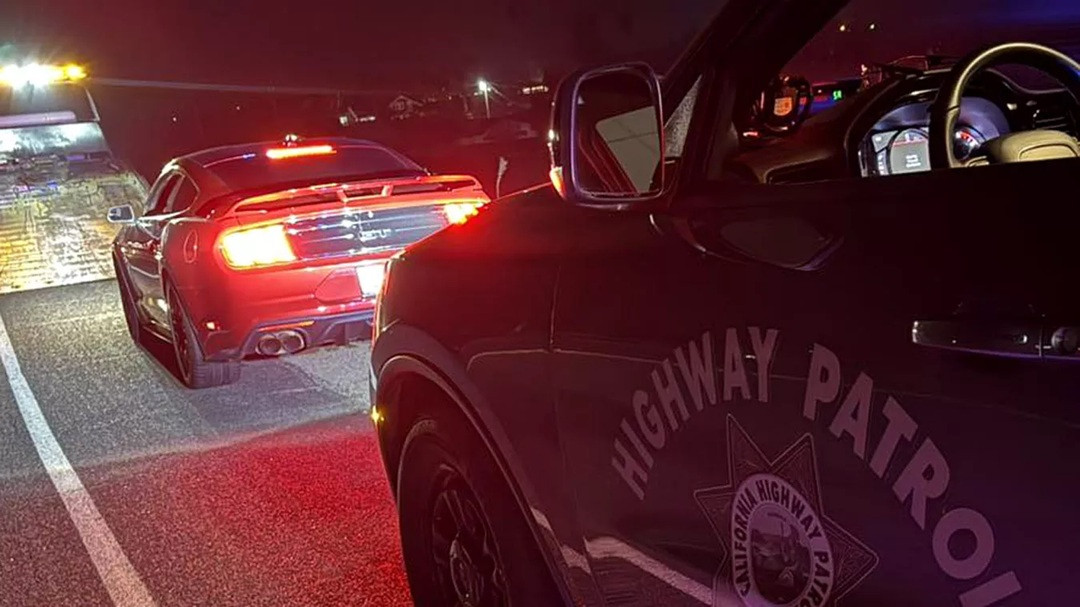 ford mustang gt 2.jpg