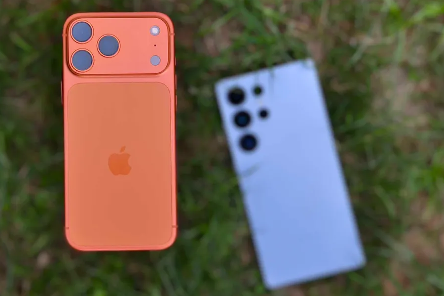 Galaxy S26 Ultra: Samsung cần học hỏi 3 tính năng từ iPhone 17 Pro Max