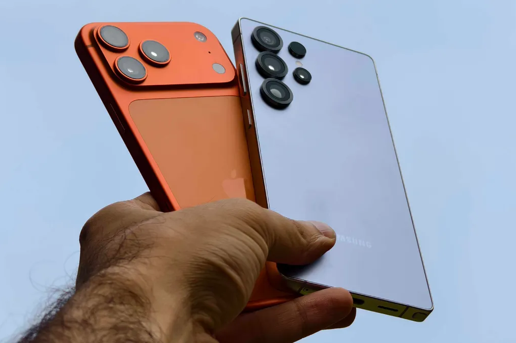 Galaxy S26 Ultra vs iPhone 17 Pro.png