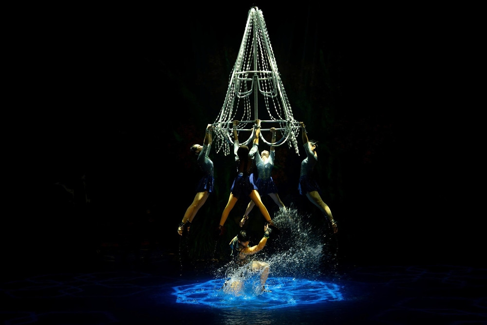 ky uc hoa than 011.jpg