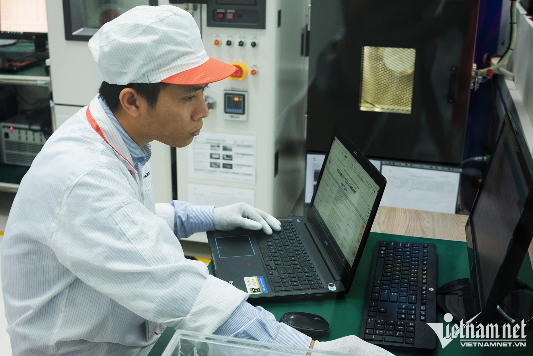 Bước dịch chuyển mới: Điện tử vượt dệt may, giày dép trong xuất khẩu sang Mỹ