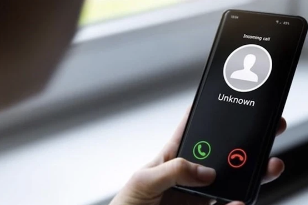 Mạo danh shipper để lừa đảo: Chiêu trò cũ đang biến tướng khiến nhiều người 'sập bẫy'