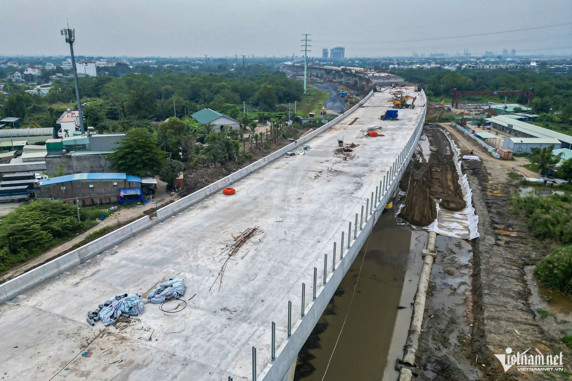 W-vành đai 3 7.jpg