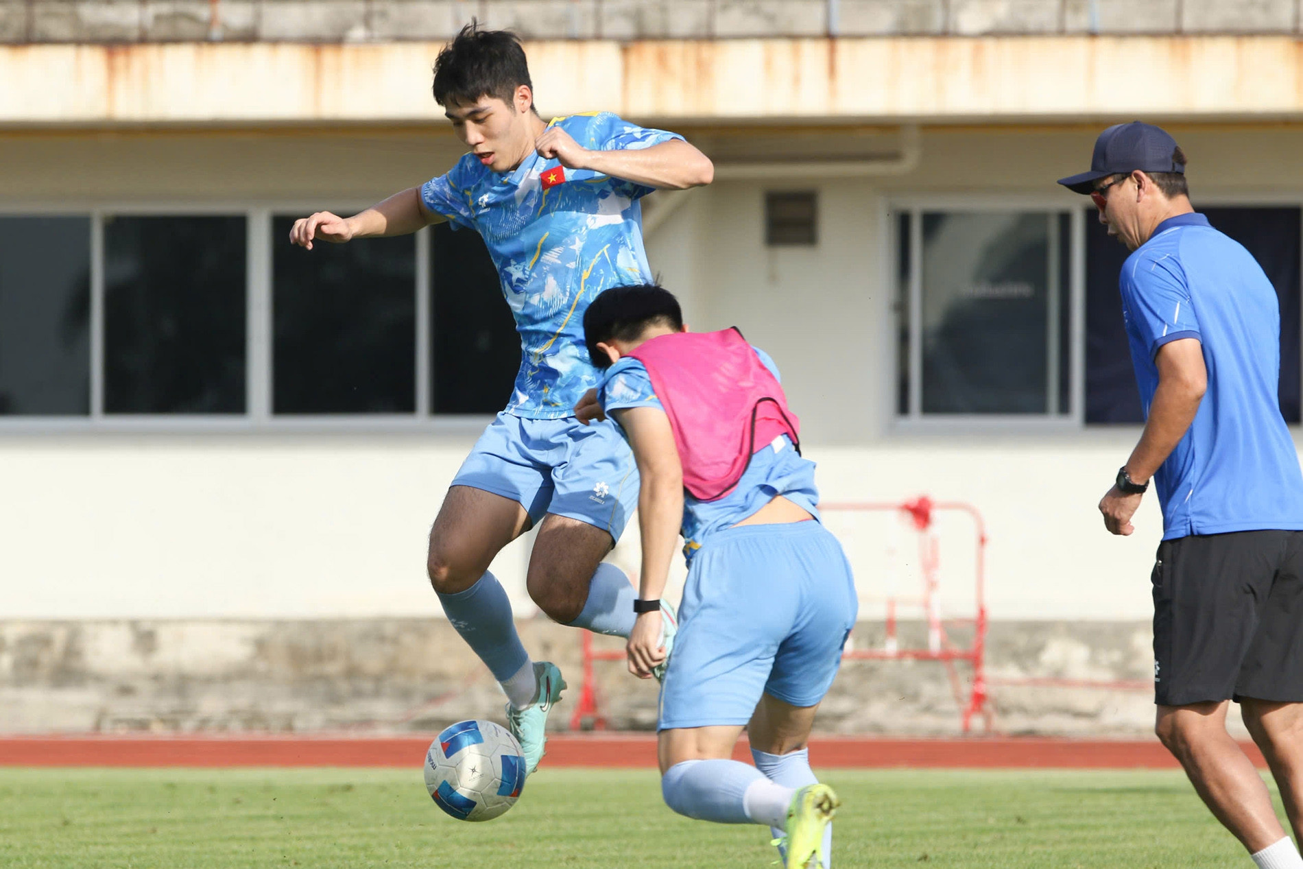 Lịch thi đấu bóng đá SEA Games 33 hôm nay 15/12: U22 Việt Nam đá bán kết