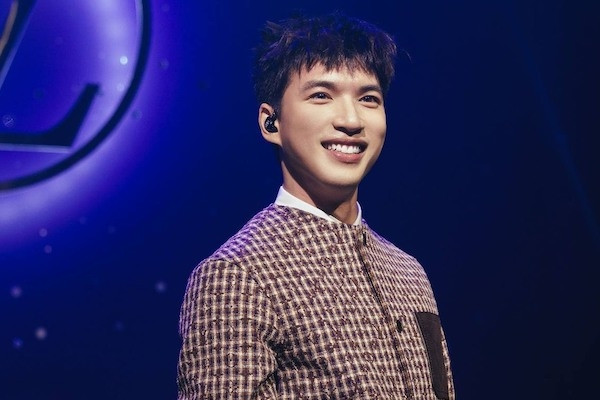 5 ca sĩ điển trai, nhiều fan nhất Việt Nam là ai?