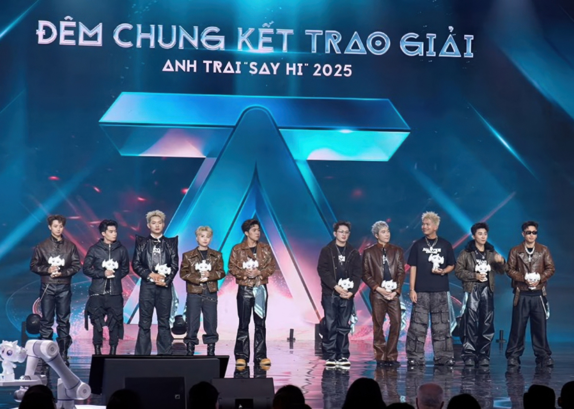 597403897_1435448457947538_2541014807889158186_n standard v2 2x.jpg