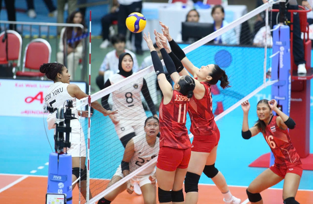 bong chuyen thai lan 1.jpg