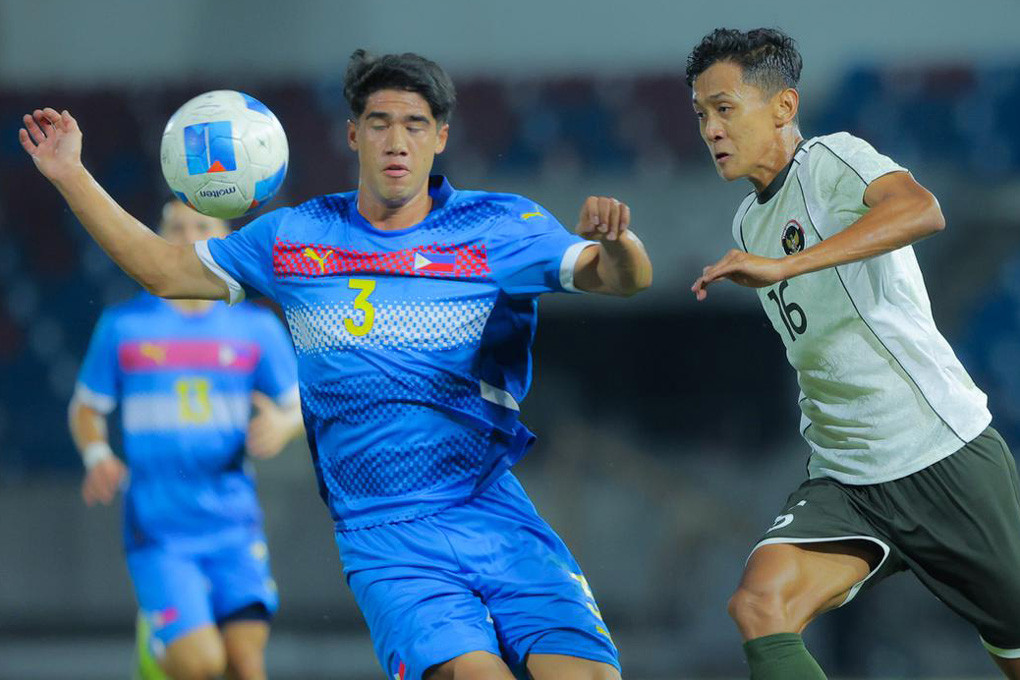 Nicholas Guimaraes U22 Philippines.jpg