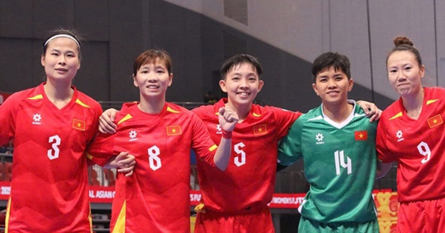 Trực tiếp futsal nữ Việt Nam 0-1 Myanmar: Bàn thắng bất ngờ (H1)