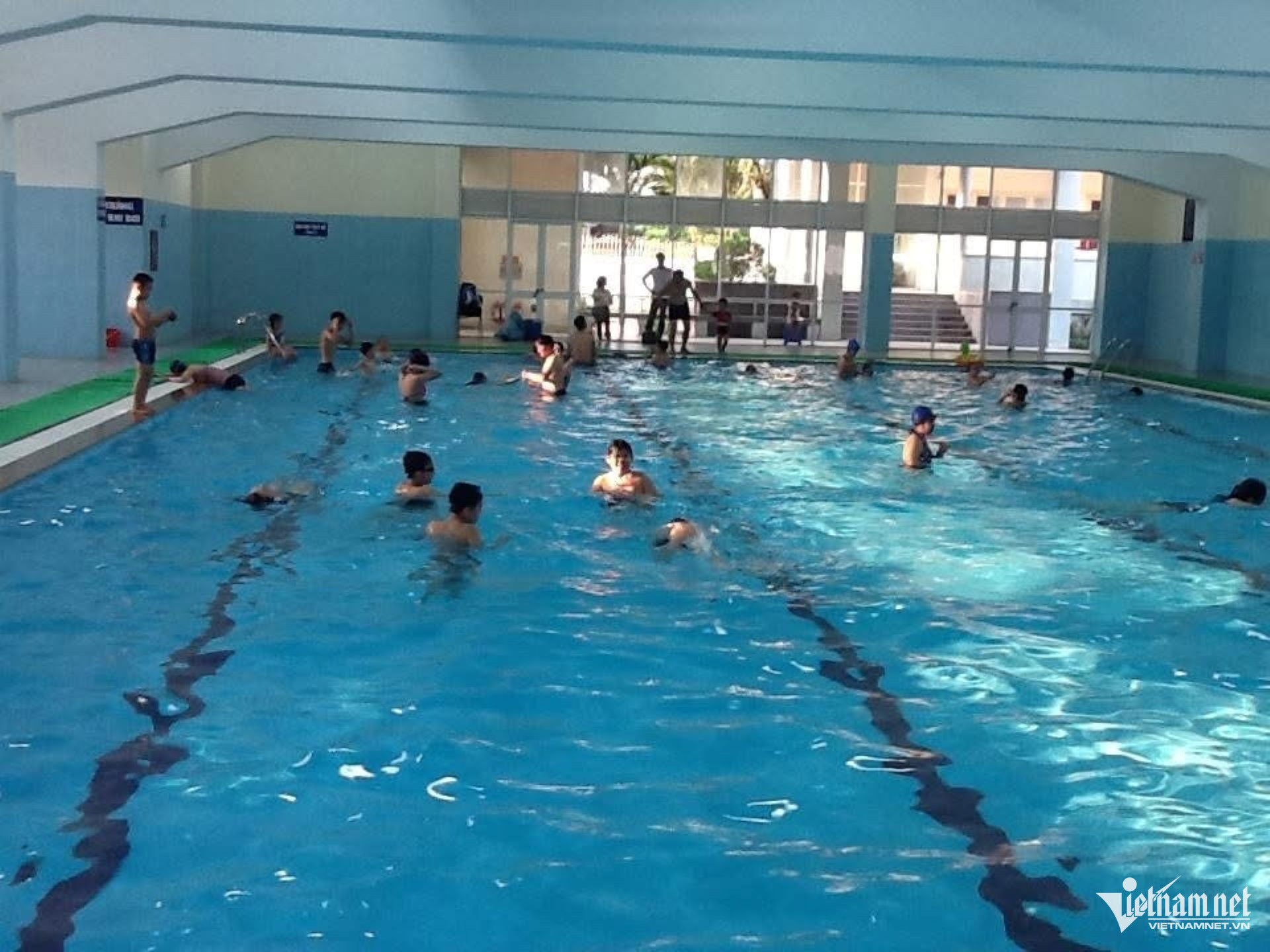 W-4. Tin Quảng Ngãi triển khai chương trình bơi an toàn.jpg