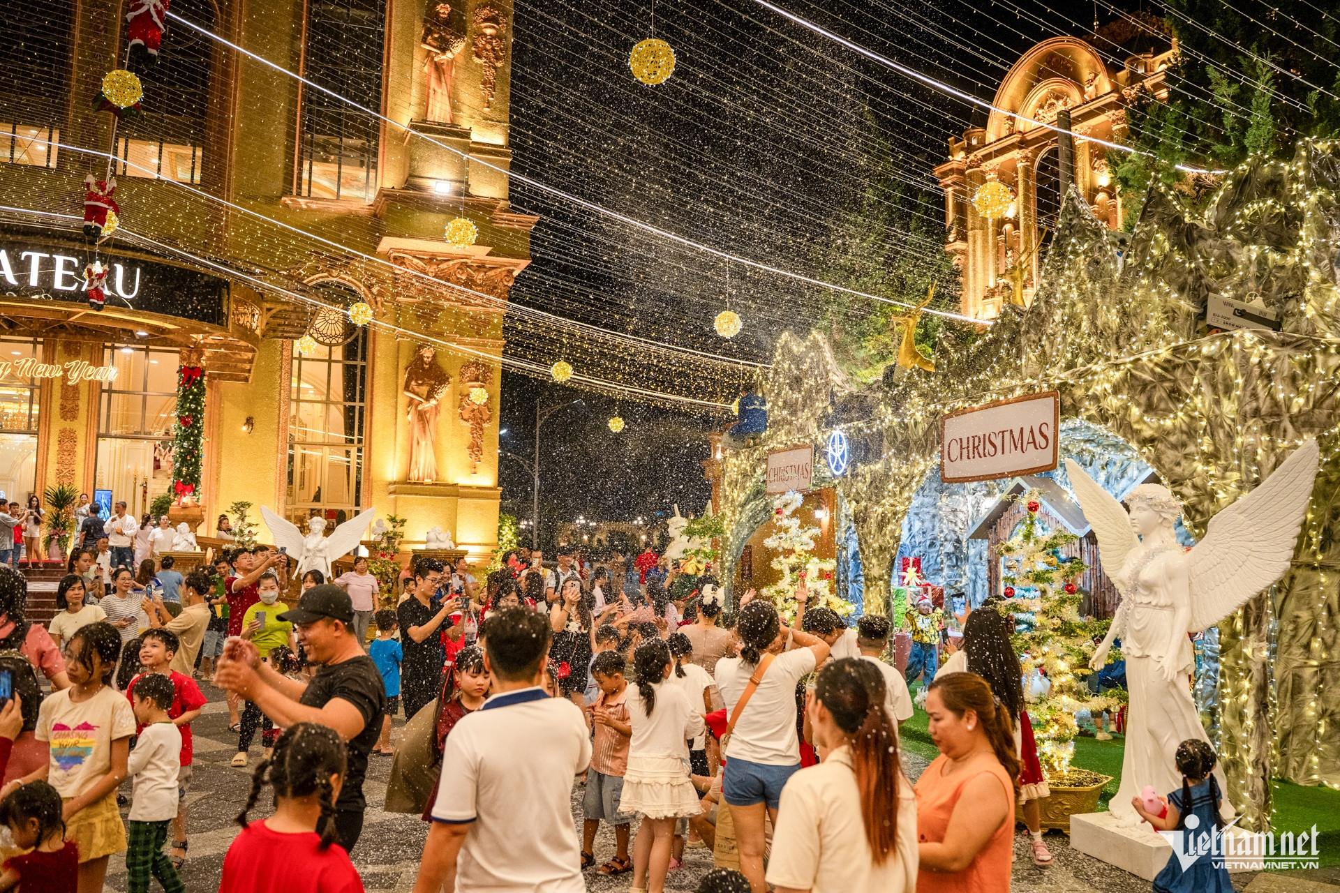 W-giáng sinh TPHCM 12.jpg