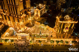 W-giáng sinh TPHCM 20.jpg