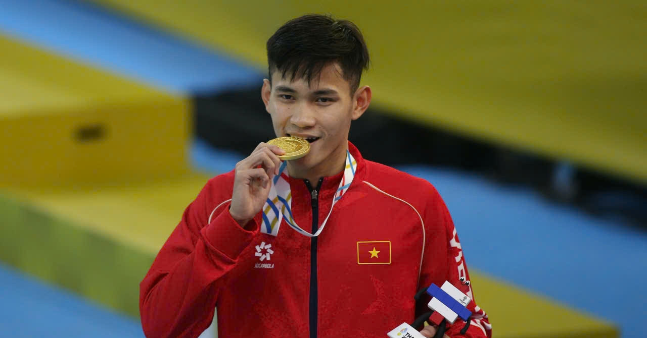 Trực tiếp SEA Games ngày 15/12: Bóng chuyền nữ giành HCB