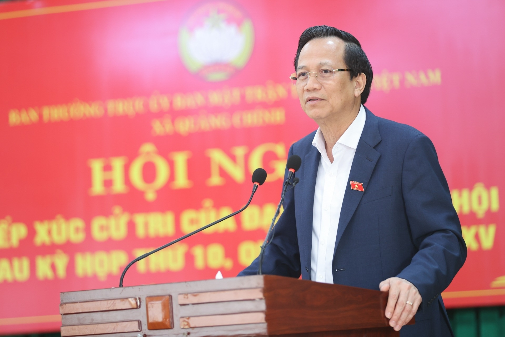 Bộ trưởng Đào Ngọc Dung lắng nghe ý kiến cử tri tỉnh Thanh Hóa sau kỳ họp Quốc hội