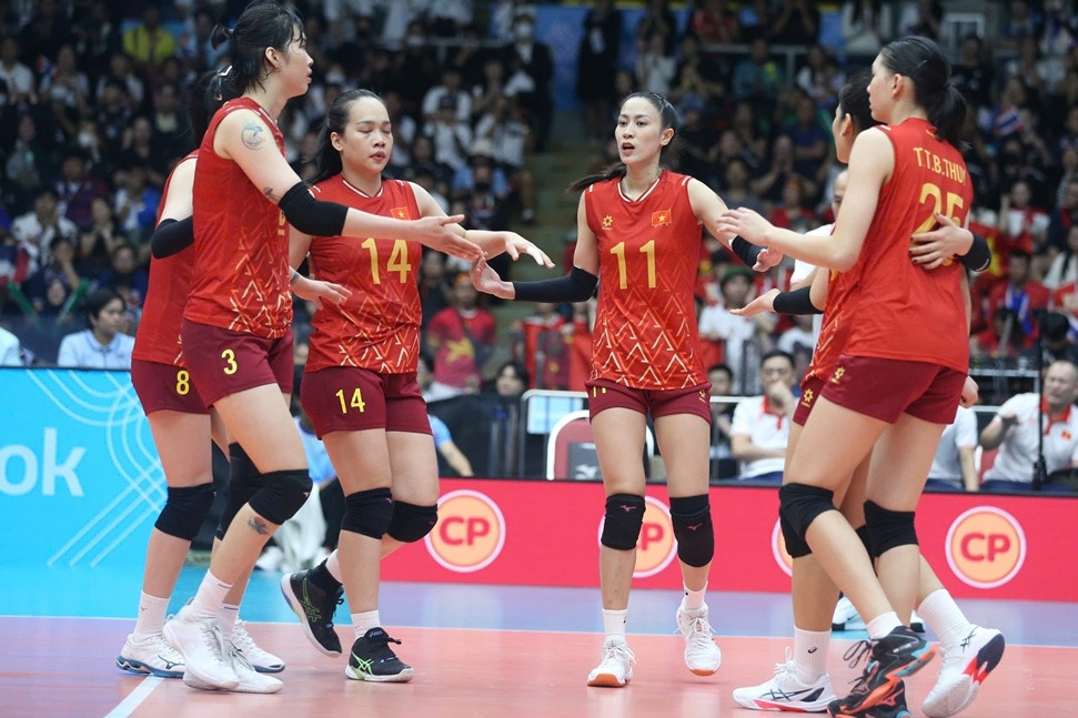 Bóng chuyền nữ Việt Nam hụt HCV sau trận đấu siêu kịch tính với Thái Lan