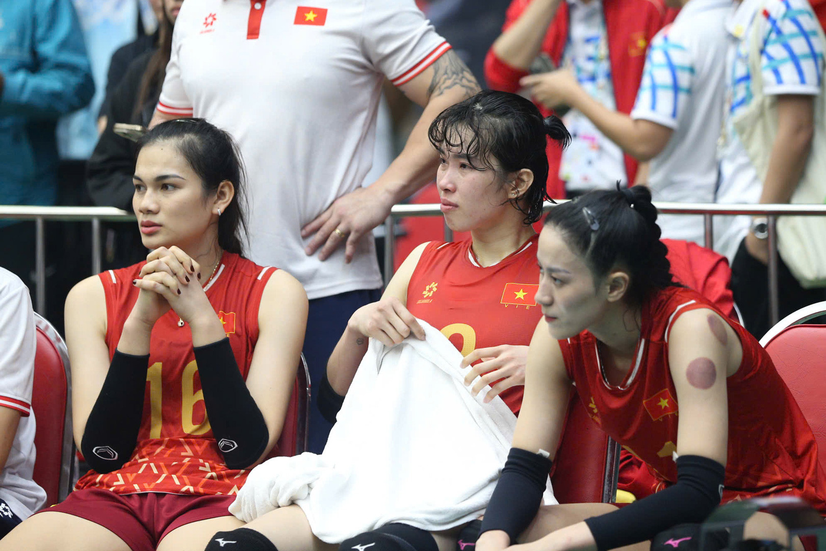 Bong chuyen Viet Nam Thai Lan 2.jpg