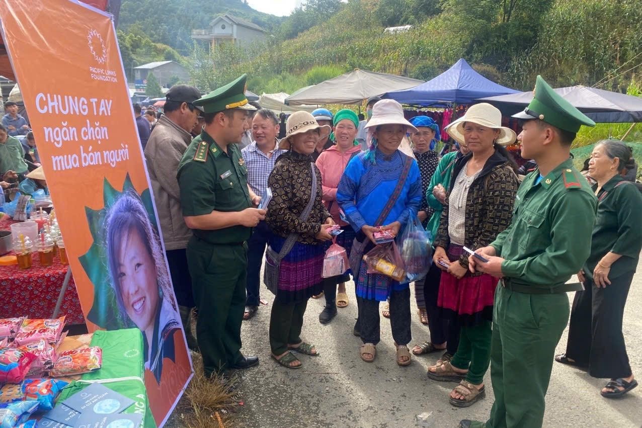 Chung tay xây dựng nông thôn mới, giữ vững chủ quyền biên giới