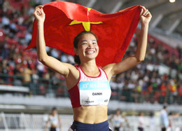 nguyen thi oanh hcv chay 5000m.jpg